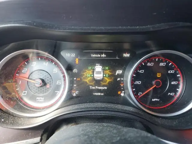 2015 DODGE CHARGER SE  