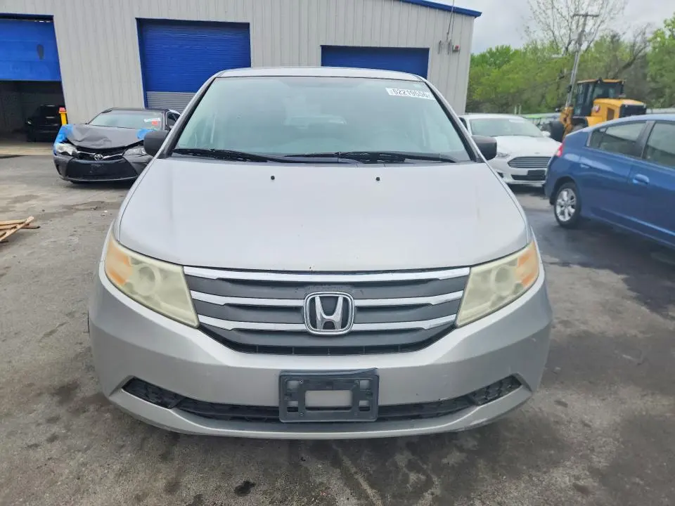 2013 HONDA ODYSSEY LX  