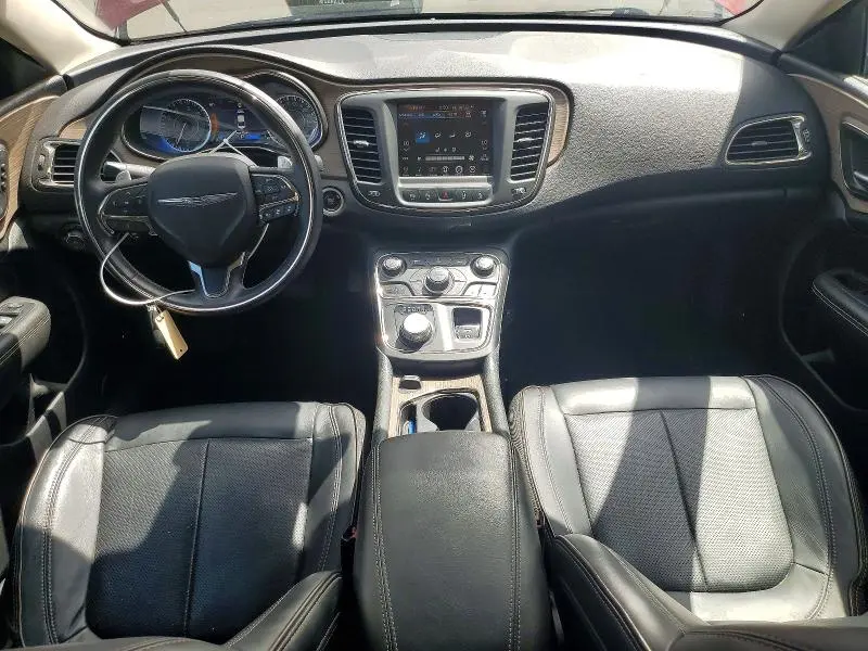 2015 CHRYSLER 200 C  