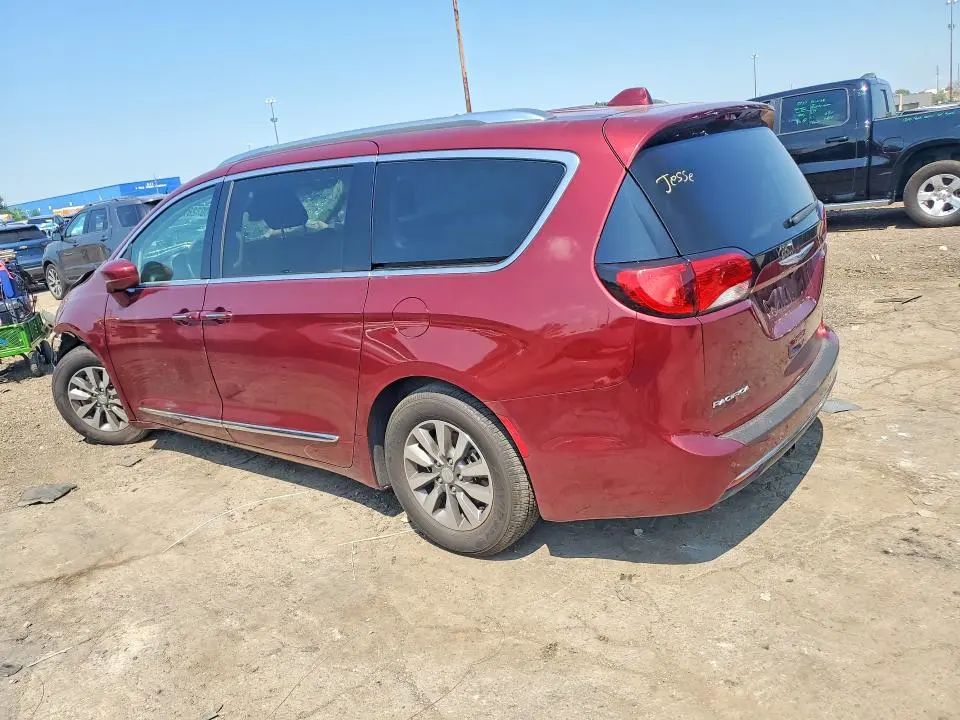2019 CHRYSLER PACIFICA TOURING L PLUS  