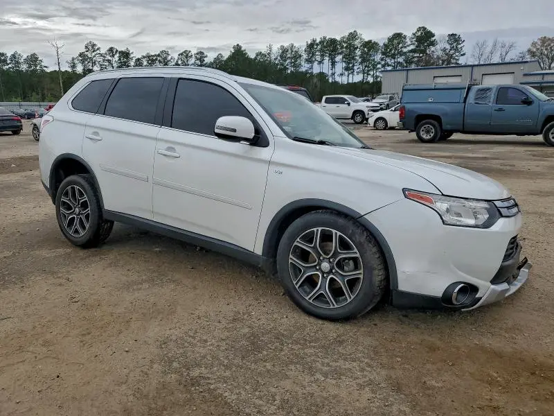 2015 MITSUBISHI OUTLANDER GT  
