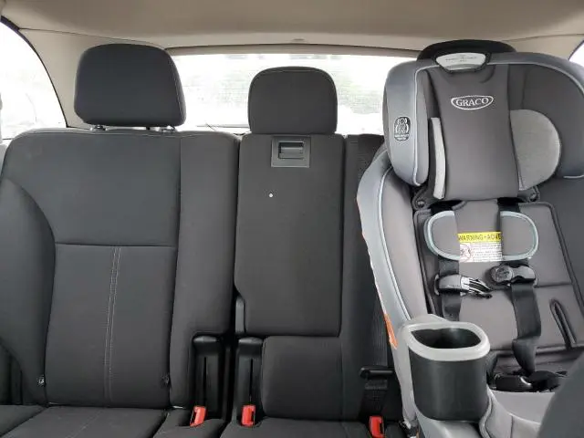 2013 FORD EDGE SE  
