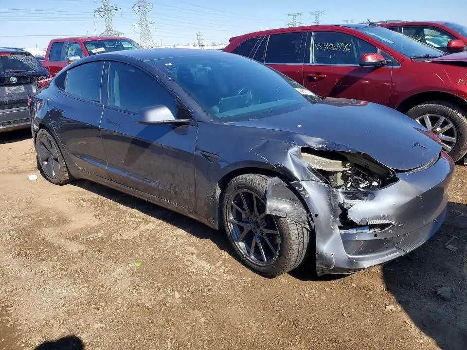 2018 TESLA MODEL 3   