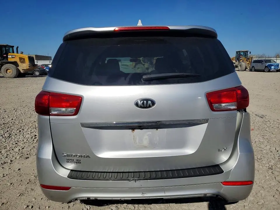 2017 KIA SEDONA LX  