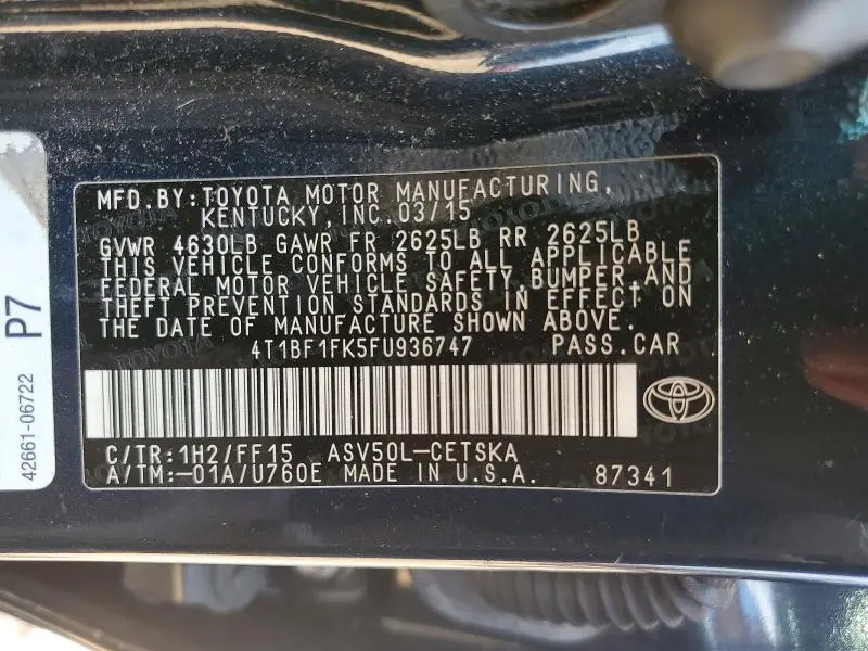 2015 TOYOTA CAMRY SE  