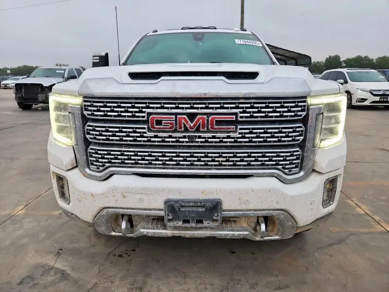 2022 GMC SIERRA K2500 DENALI  