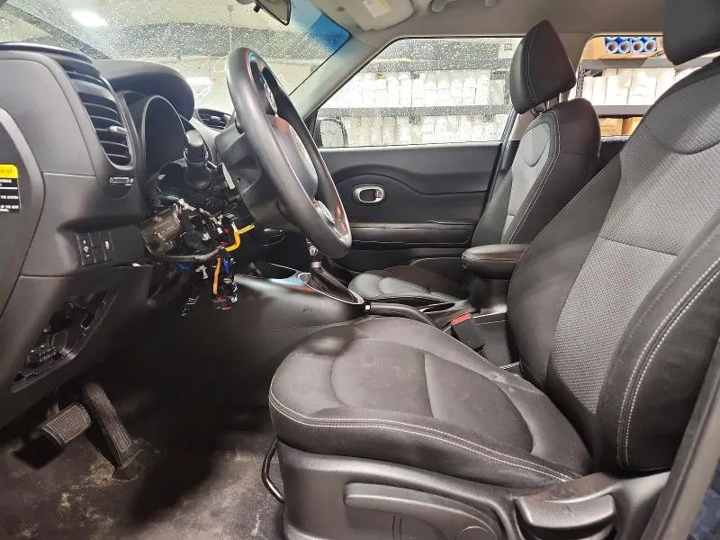 2017 KIA SOUL +  
