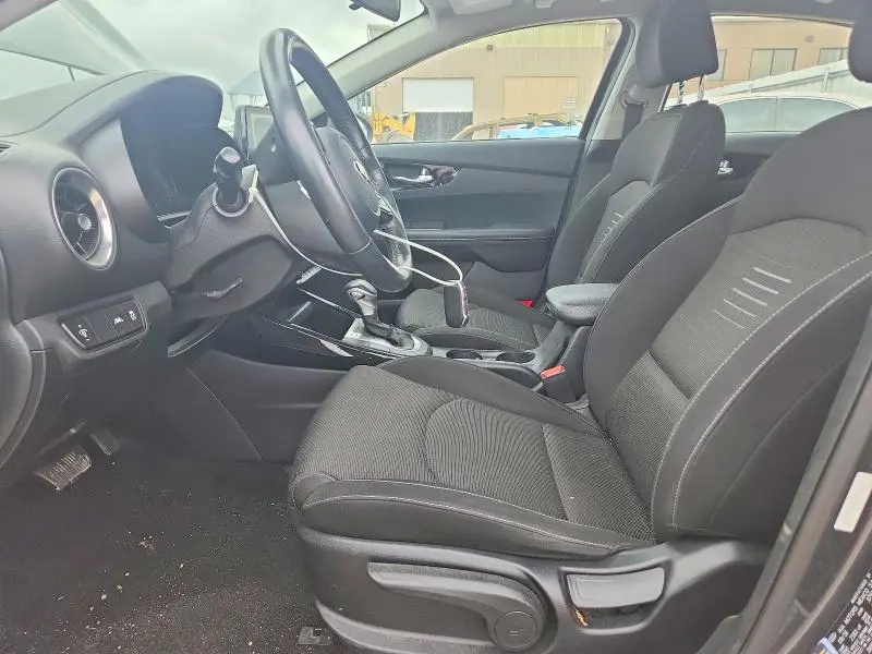 2019 KIA FORTE S  