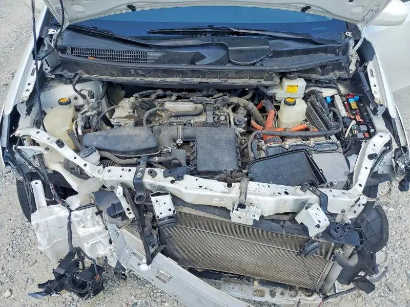 2012 TOYOTA PRIUS V THREE  