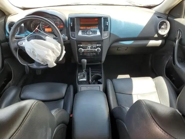 2011 NISSAN MAXIMA S  