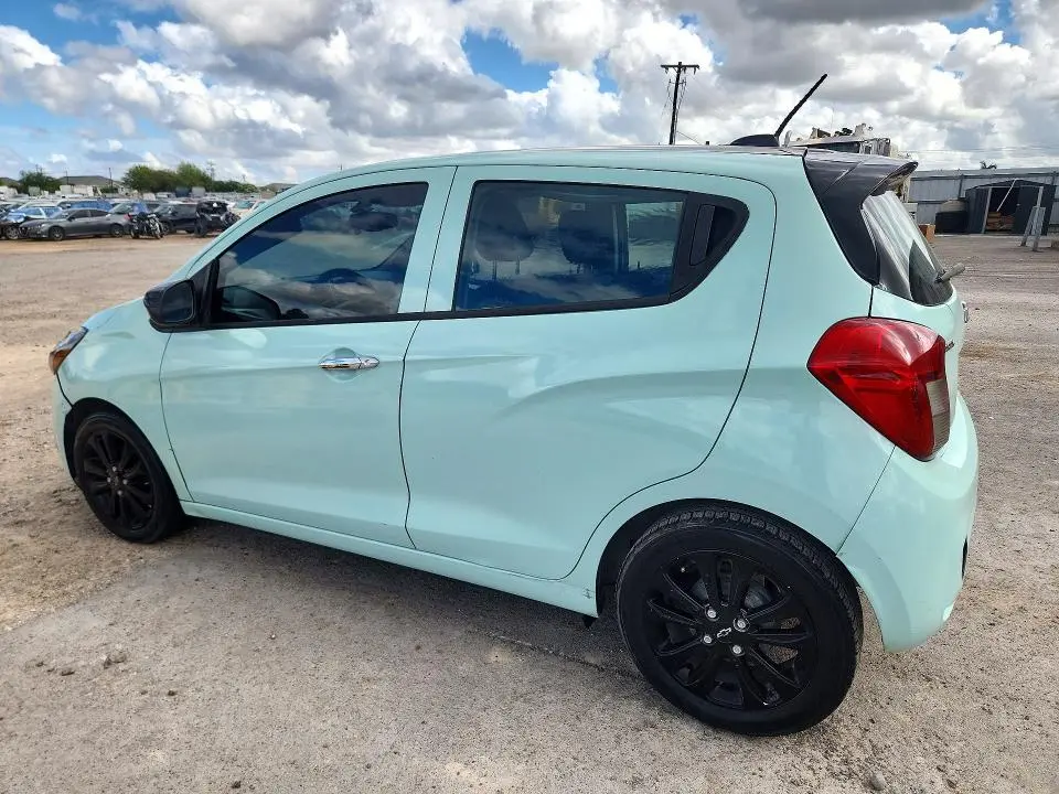 2017 CHEVROLET SPARK 1LT  