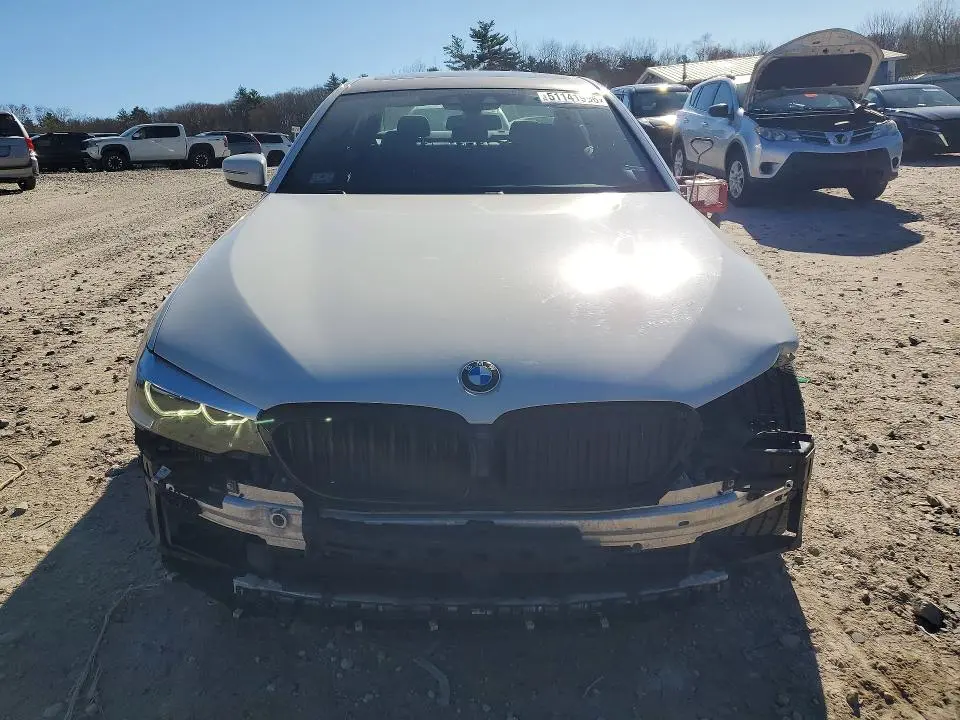 2020 BMW 530 XI  