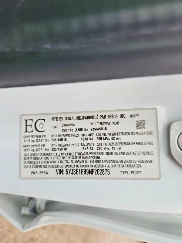 2022 TESLA MODEL 3   
