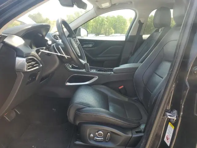 2019 JAGUAR F-PACE R - SPORT  