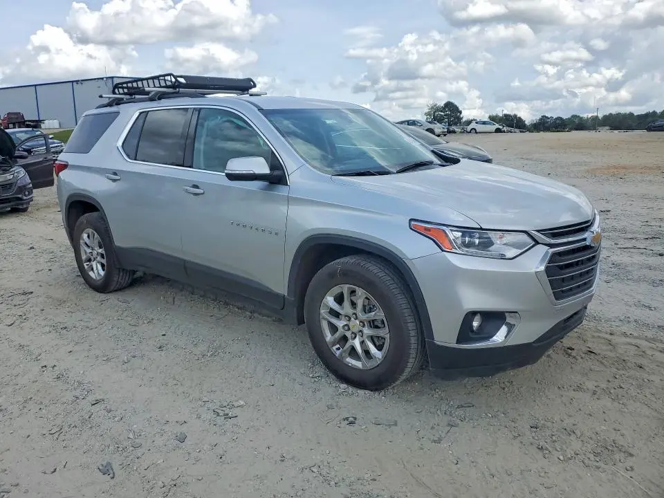 2021 CHEVROLET TRAVERSE LT  