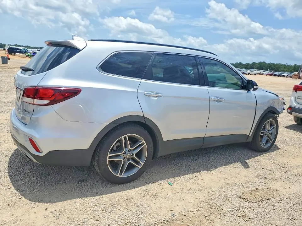 2017 HYUNDAI SANTA FE SE ULTIMATE  