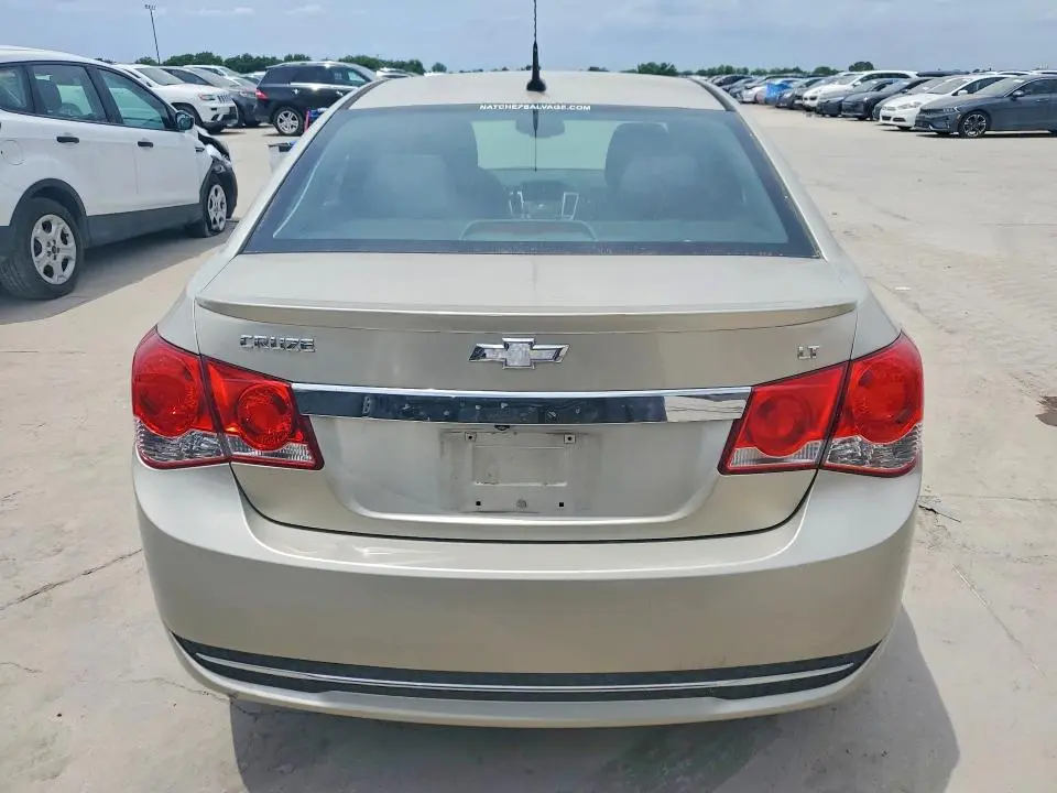2014 CHEVROLET CRUZE LT  