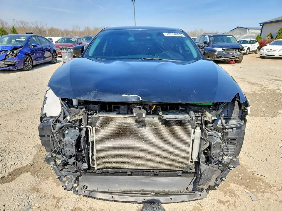 2021 NISSAN MAXIMA SV  