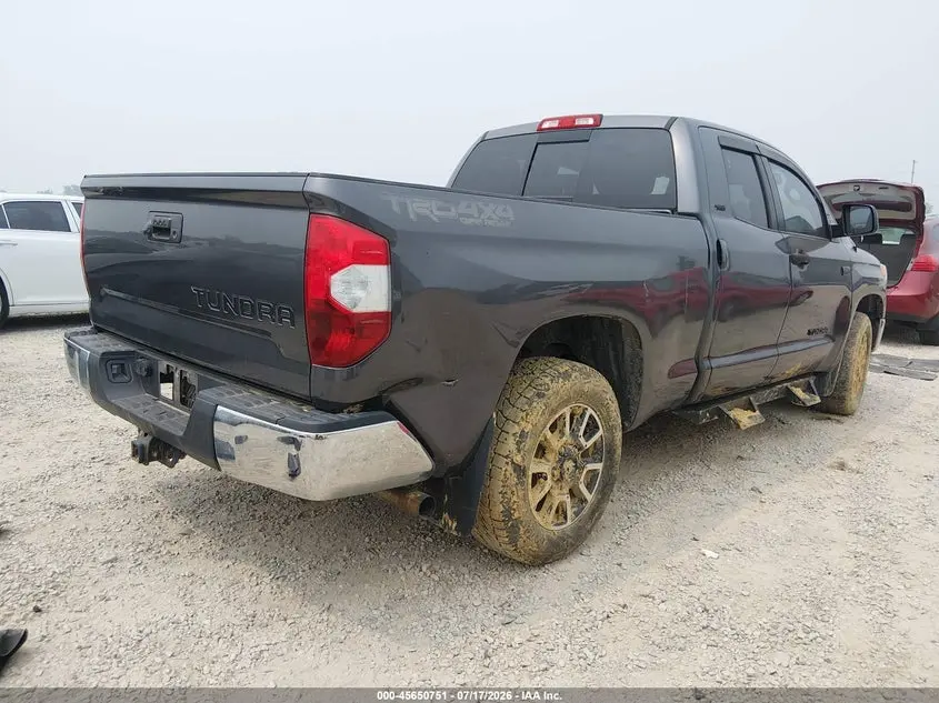 2017 TOYOTA TUNDRA SR5 5.7L V8