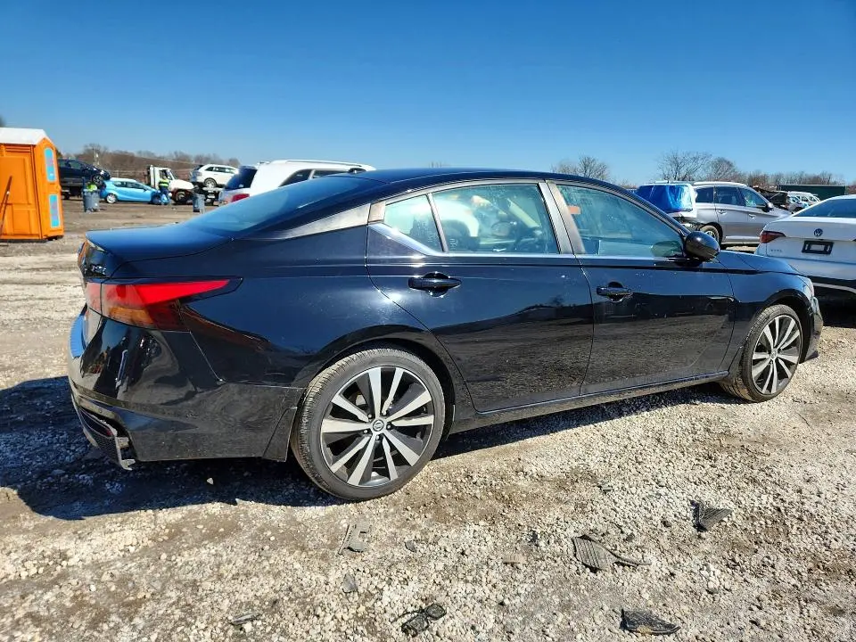 2021 NISSAN ALTIMA 2.5 SR  