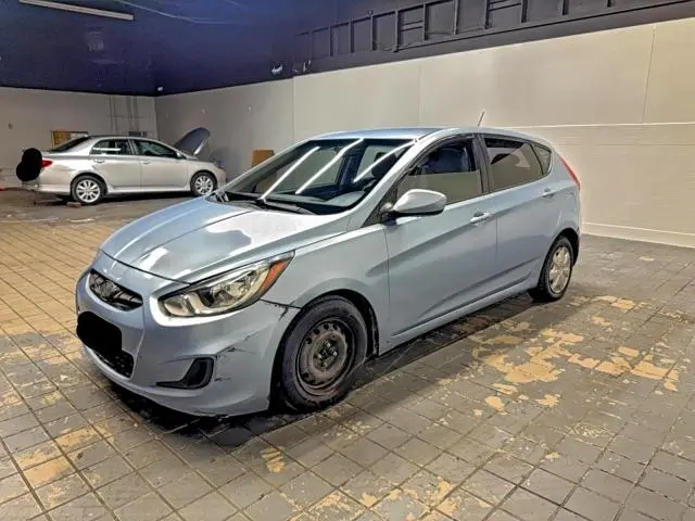 2013 HYUNDAI ACCENT GLS  