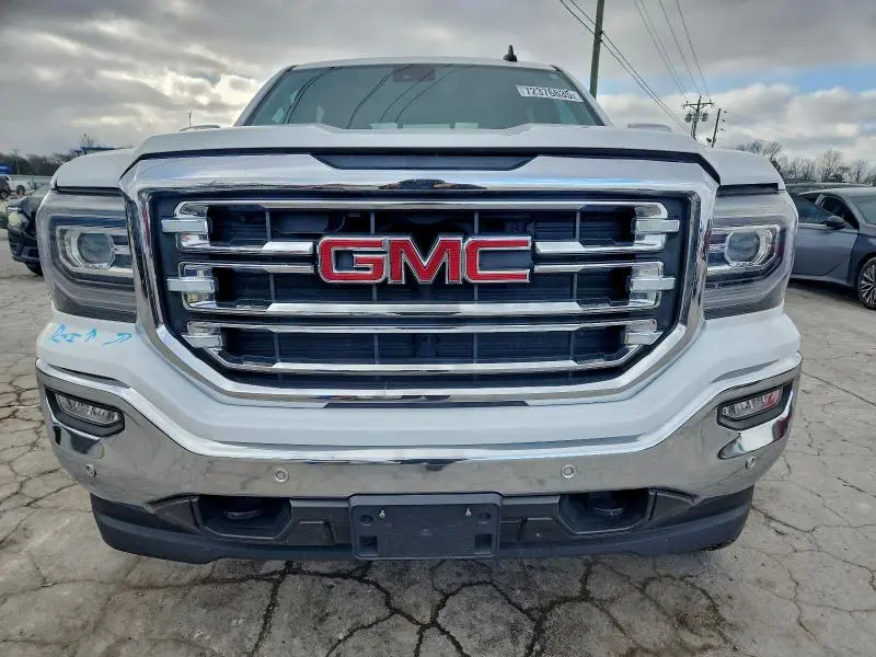 2018 GMC SIERRA K1500 SLT  