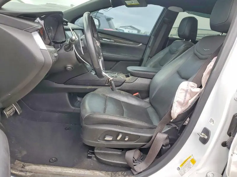 2021 CADILLAC XT5 SPORT  