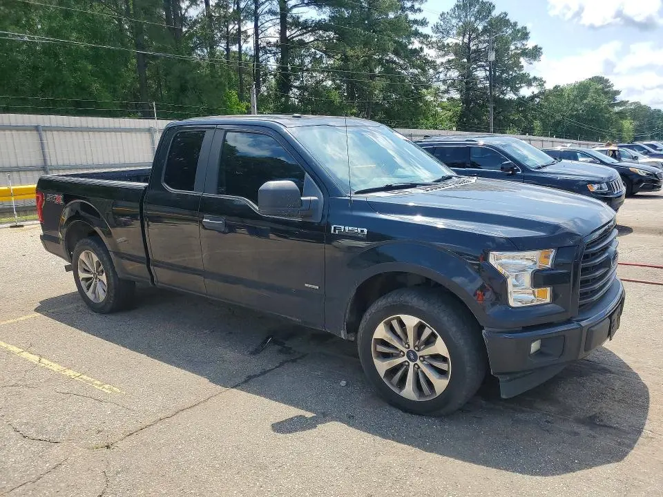 2017 FORD F150 SUPER CAB  