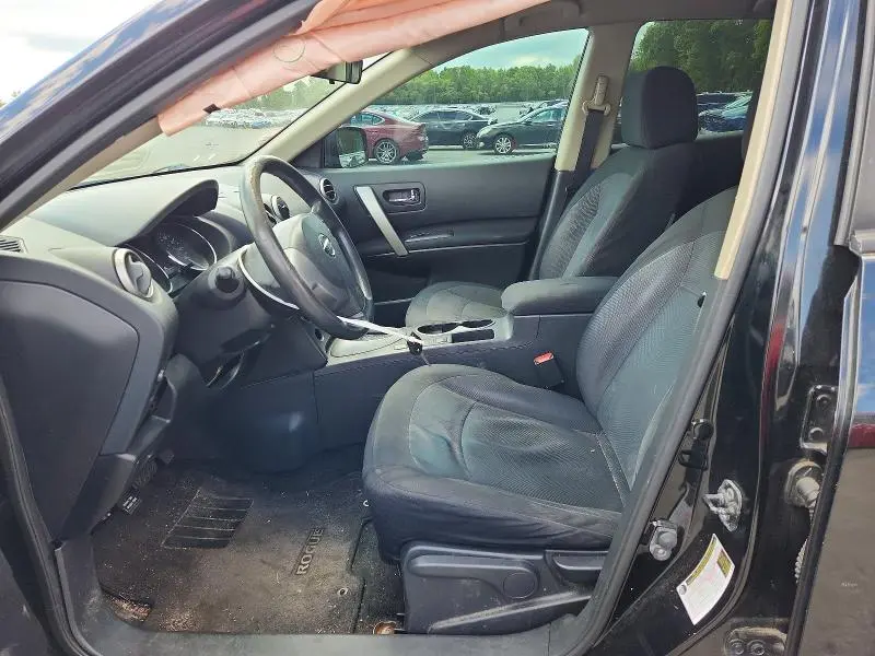2012 NISSAN ROGUE S  