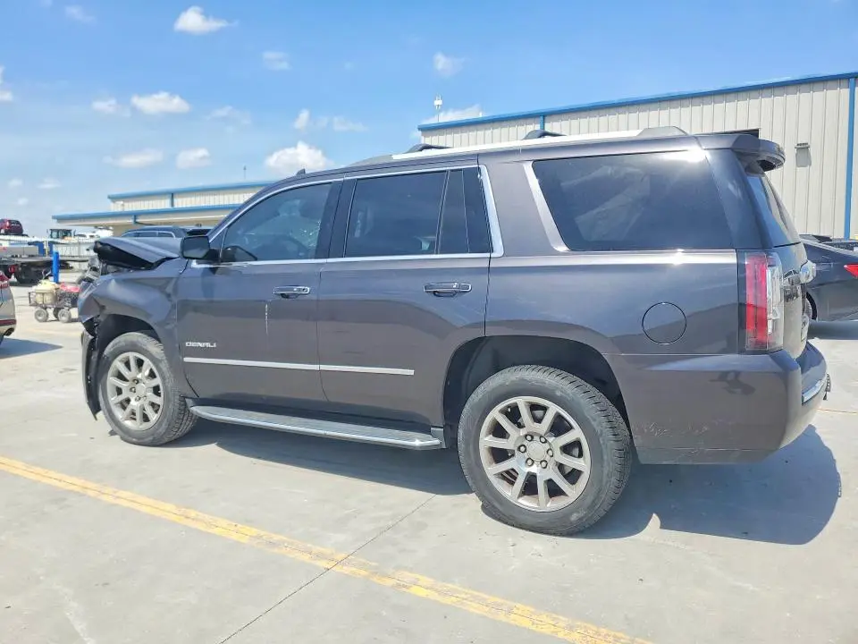 2016 GMC YUKON DENALI  