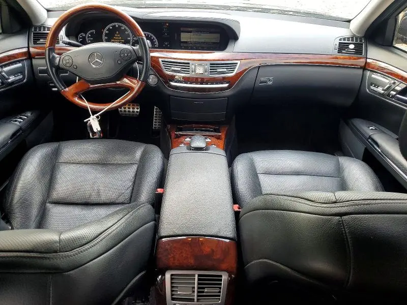 2010 MERCEDES-BENZ S 550  