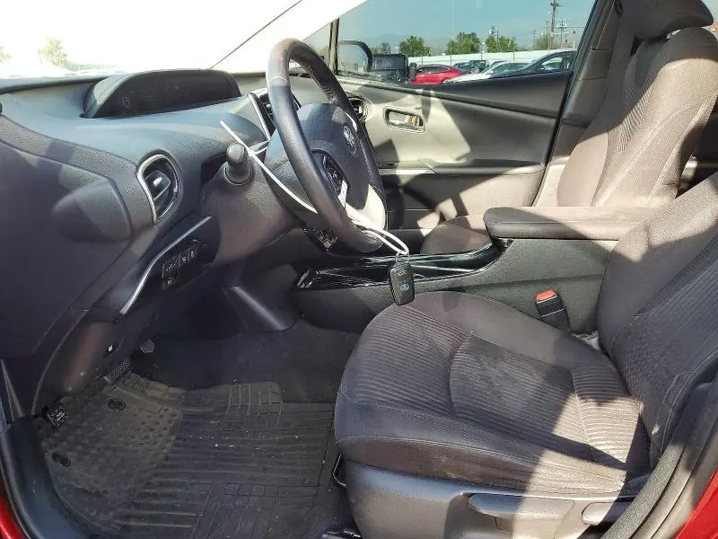 2017 TOYOTA PRIUS THREE  