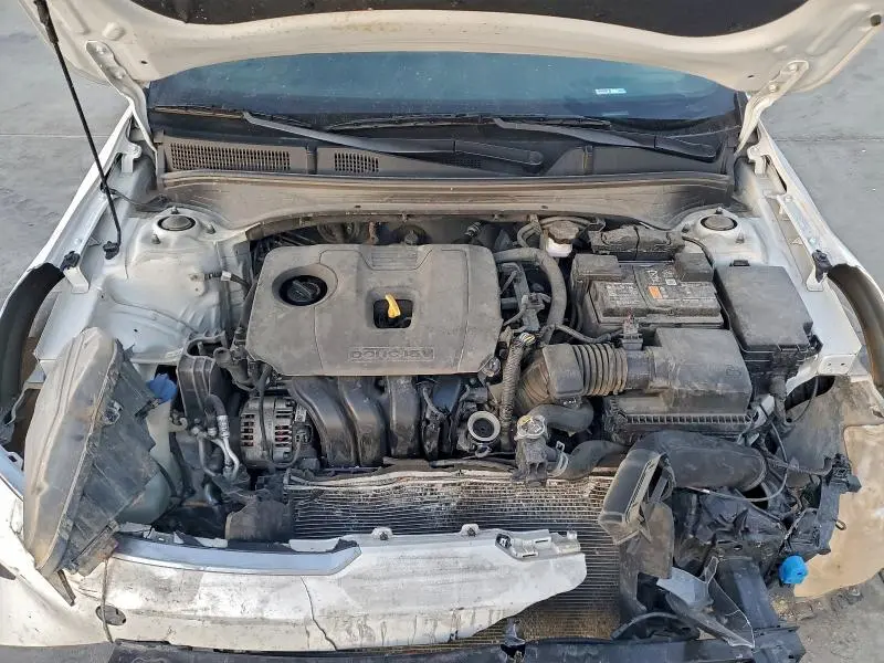 2024 KIA FORTE GT LINE  