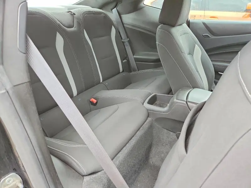 2018 CHEVROLET CAMARO LT  