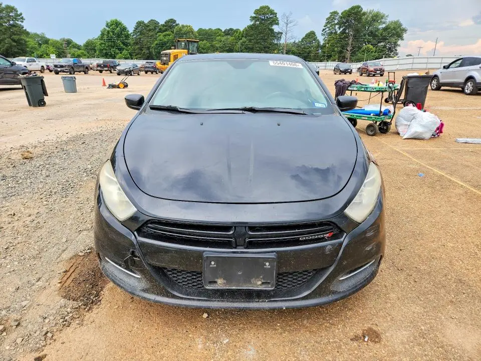 2015 DODGE DART SE  