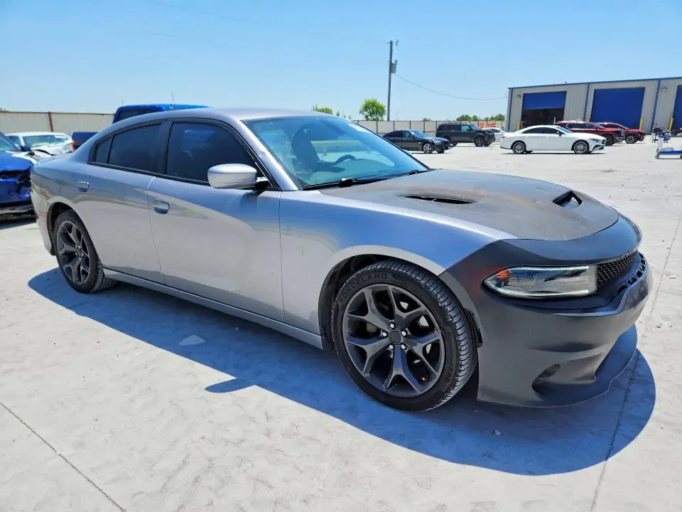 2015 DODGE CHARGER SE  