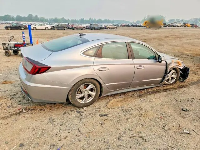 2021 HYUNDAI SONATA SE  