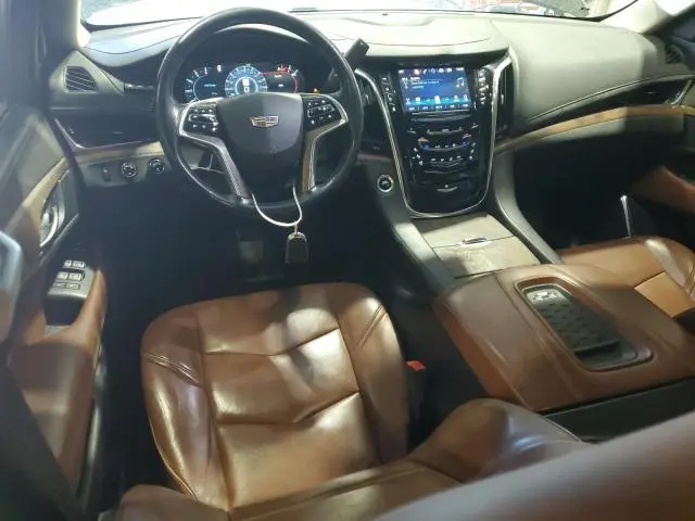 2017 CADILLAC ESCALADE LUXURY  
