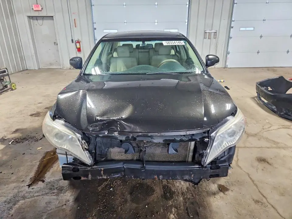 2011 TOYOTA AVALON BASE  