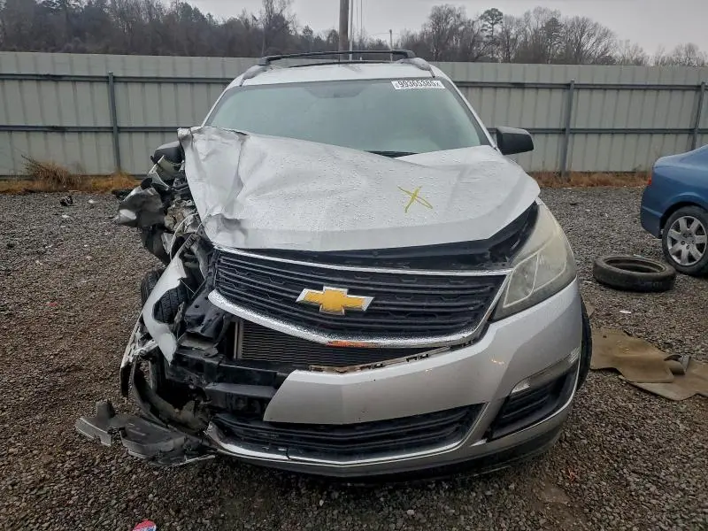 2015 CHEVROLET TRAVERSE LS  