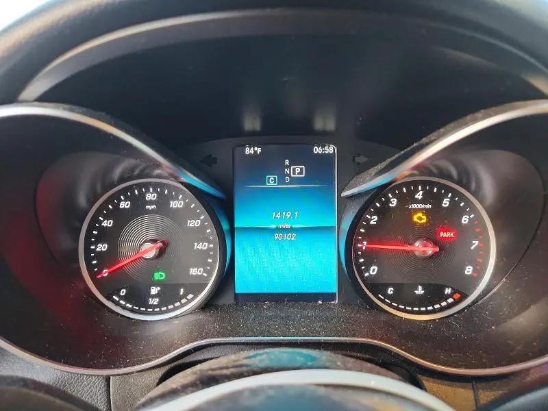 2021 MERCEDES-BENZ GLC 300  