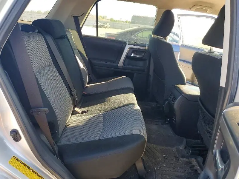2019 TOYOTA 4RUNNER SR5  