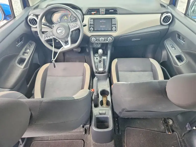 2021 NISSAN VERSA SV  