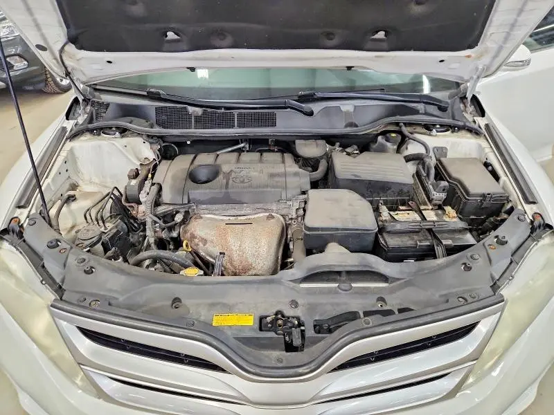 2013 TOYOTA VENZA XLE  