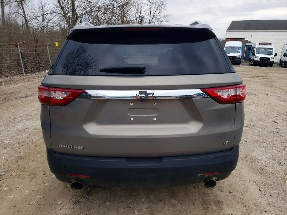 2018 CHEVROLET TRAVERSE LT  