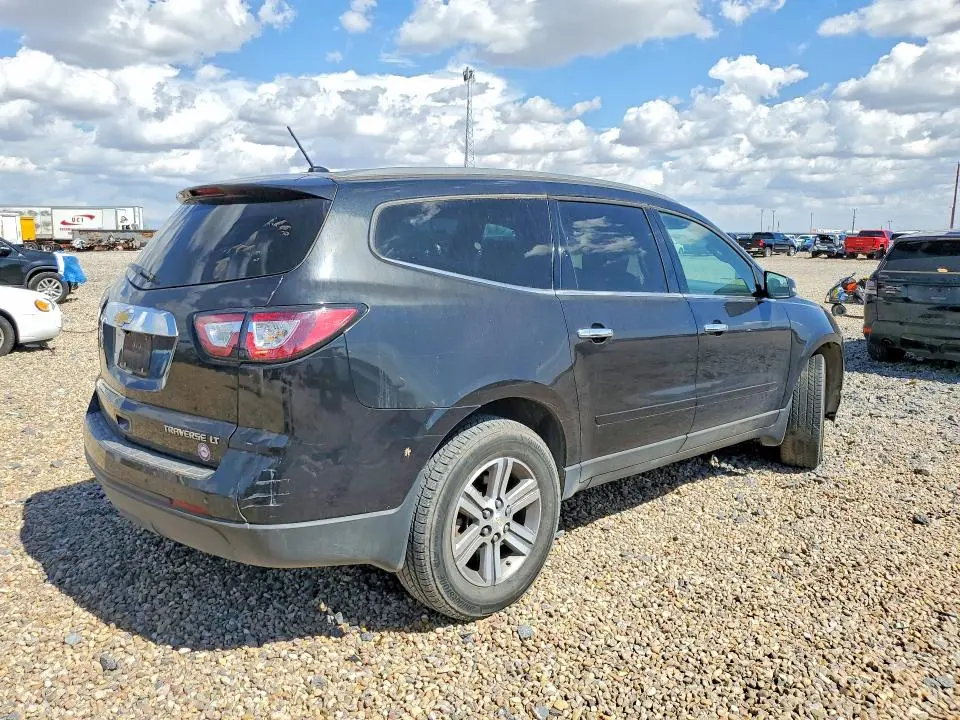 2015 CHEVROLET TRAVERSE LT  
