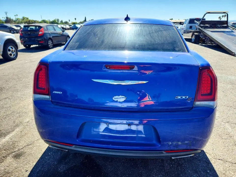 2019 CHRYSLER 300 S  