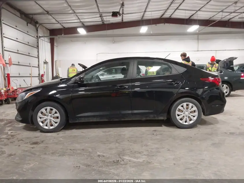 2020 HYUNDAI ACCENT SE