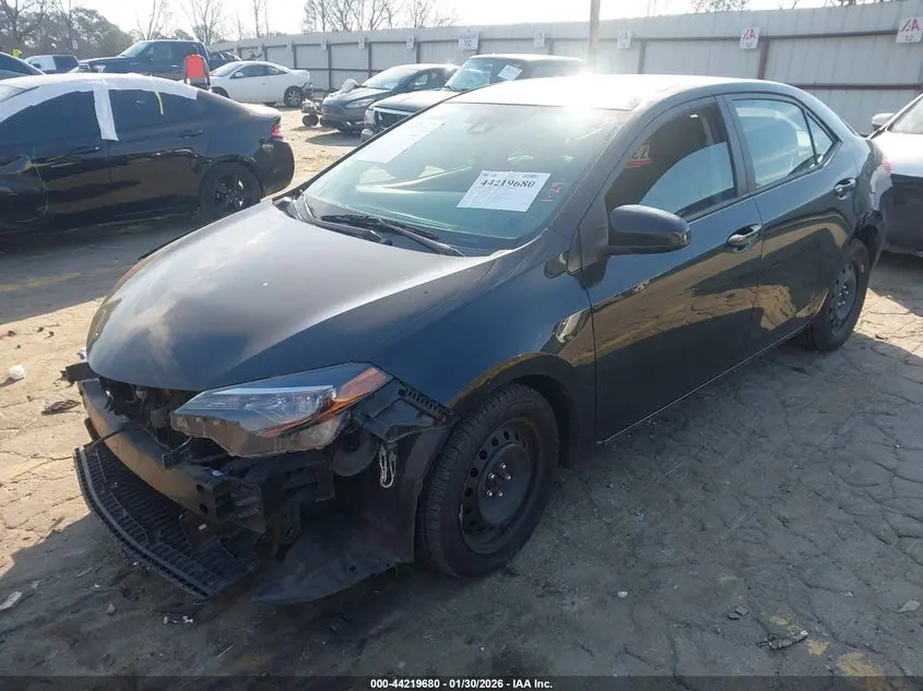 2018 TOYOTA COROLLA LE