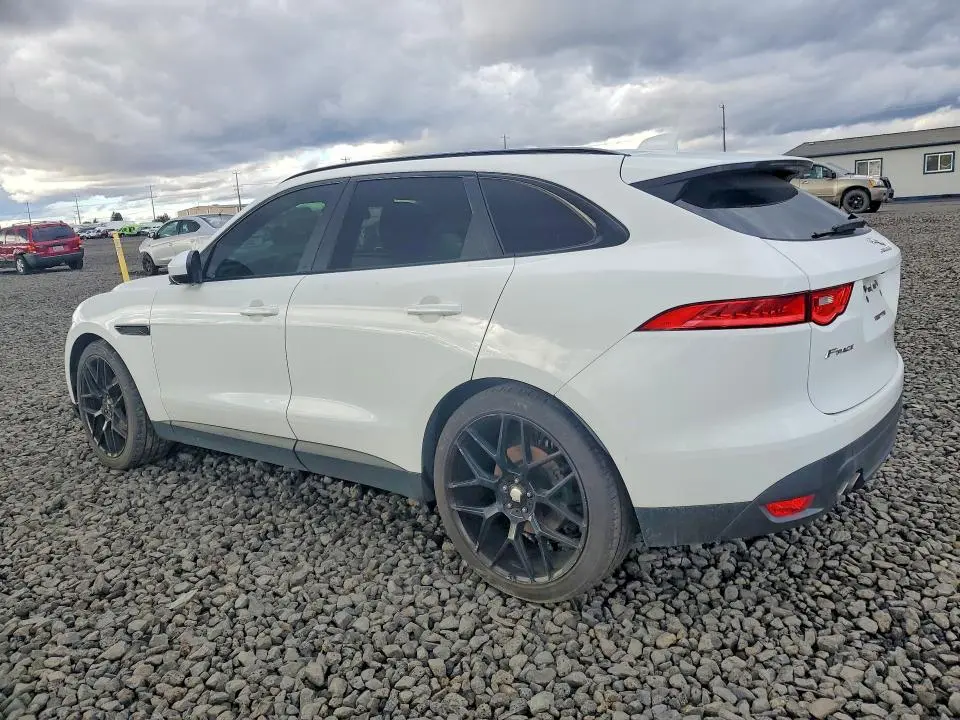 2017 JAGUAR F-PACE PREMIUM  